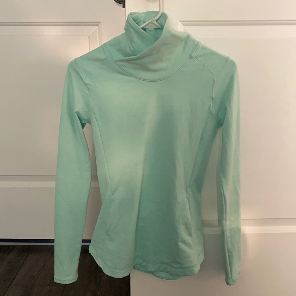 Athletic sweater size XS. Brand new never worn.